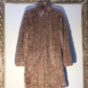 CAbi Fall ‘18 Special Release Contessa Coat